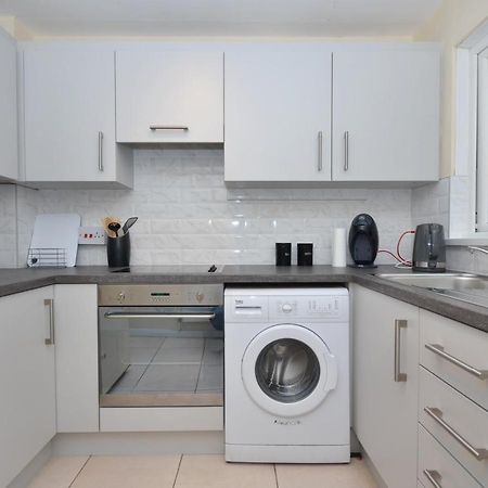 Bright Stylish 2 Bedroom Garden Apartment South Belfast Close To Everything Esterno foto