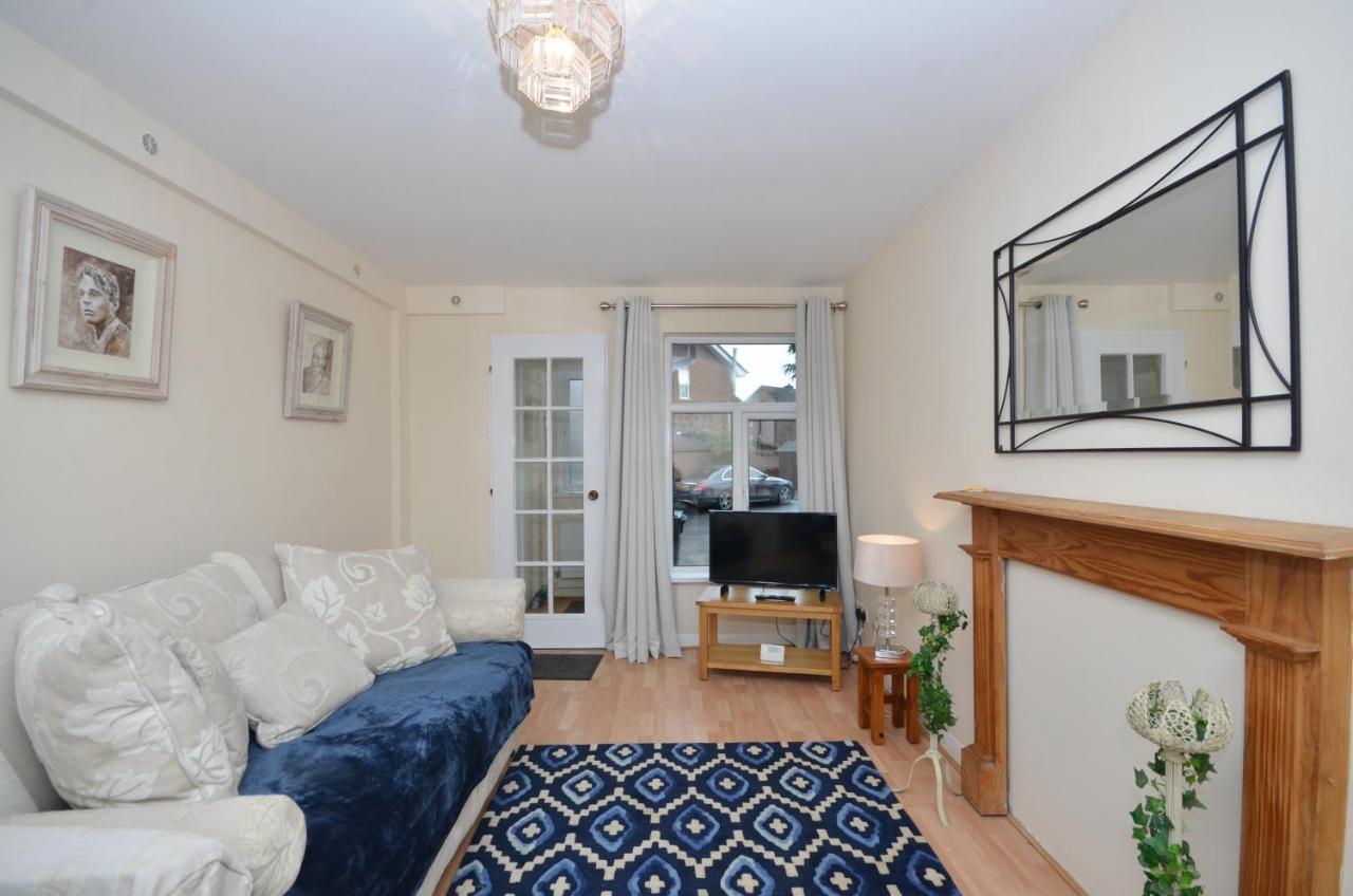 Bright Stylish 2 Bedroom Garden Apartment South Belfast Close To Everything Esterno foto