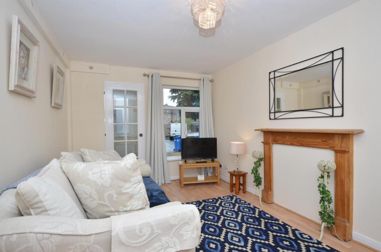 Bright Stylish 2 Bedroom Garden Apartment South Belfast Close To Everything Esterno foto